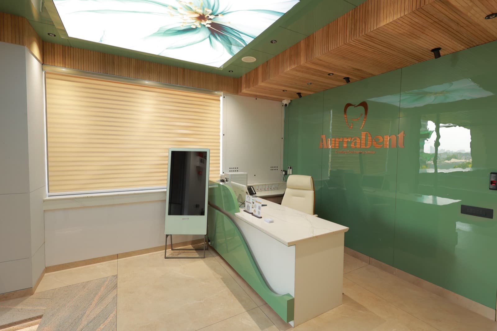 Inside AurraDent