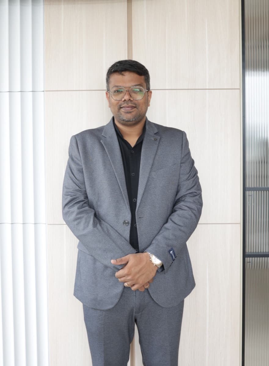 Raj Desai, Insurance Consultant, Wealthhwiser